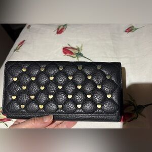 Lovecat Black Leather Trifold Wallet NEW
Hearts